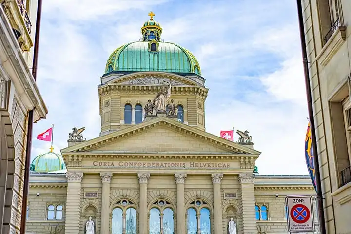 The Federal Palace (Bundeshaus)