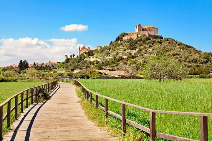 Visit the village of Artà, Majorca