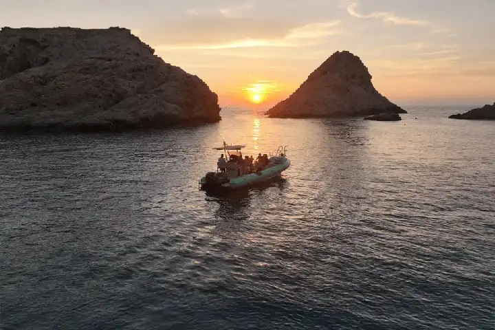Visit the Île de la Pietra