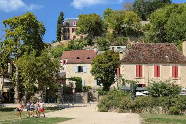 Visit Limeuil, one of the most beautiful villages in France