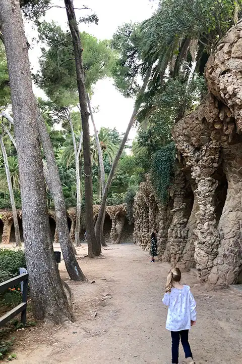 Walking in Park Güell, Barcelona