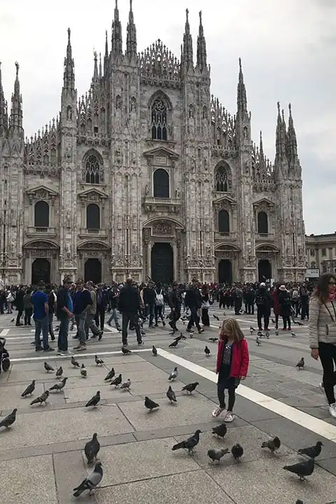 Visit Milan and its Duomo
