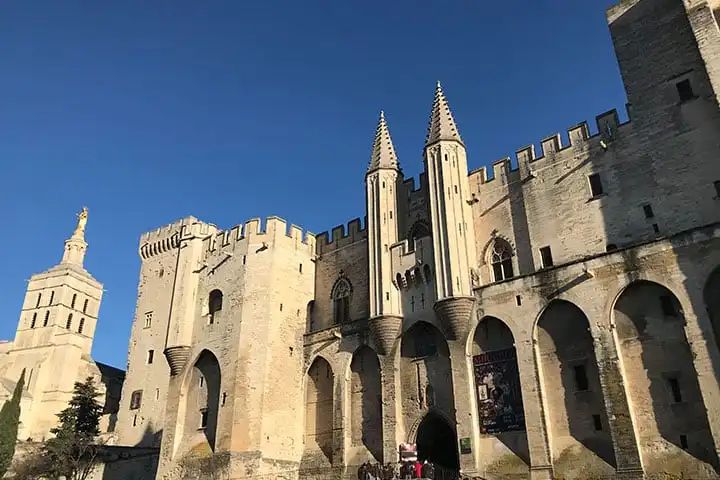 What to do in Avignon and around: top must-sees