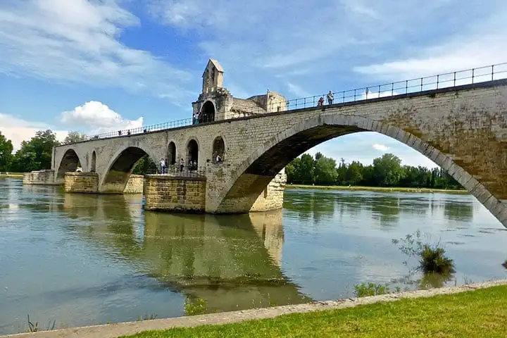 What to do in Avignon and around? Top villages and activities
