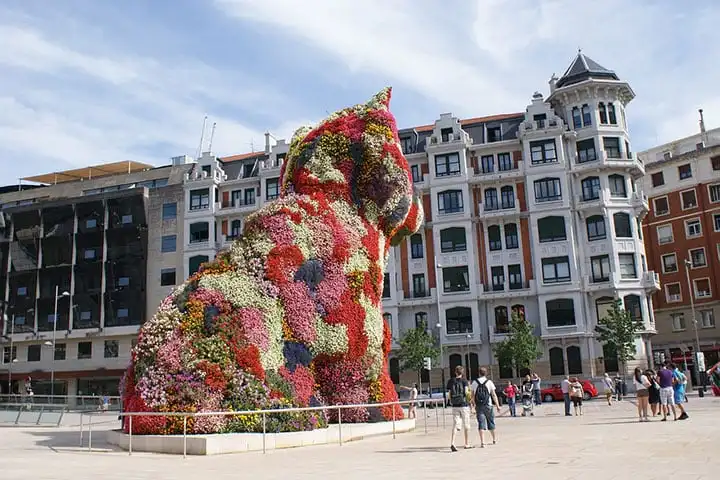 Visit the Guggenheim Bilbao