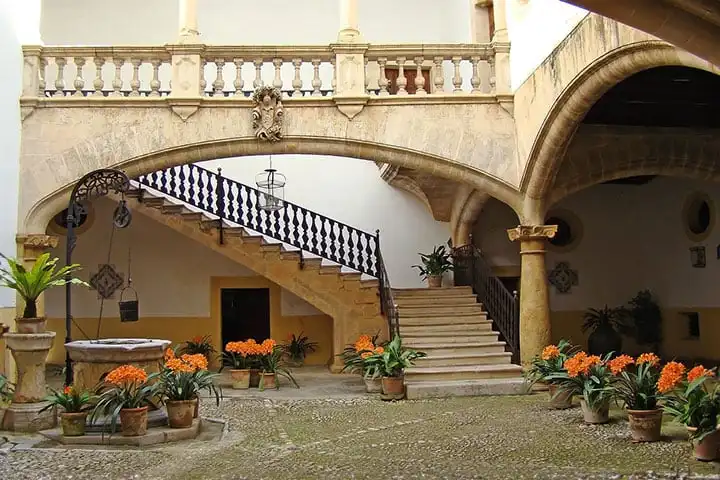 Historic patio in Palma