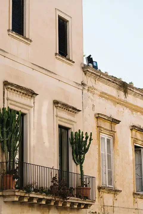 Visit Bari and Monopoli in Puglia