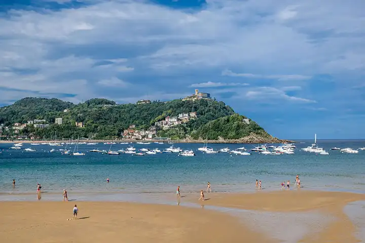Boat trip in San Sebastián