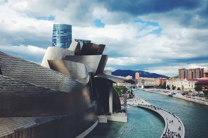 Bilbao Guggenheim Museum, tickets and practical info