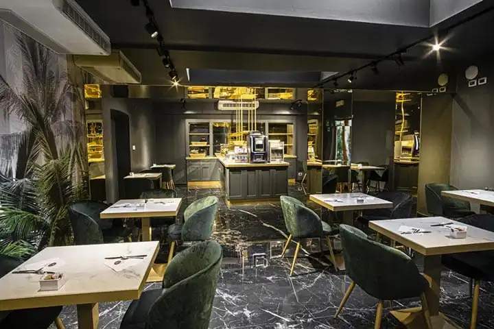Hotel Urbani, central Turin