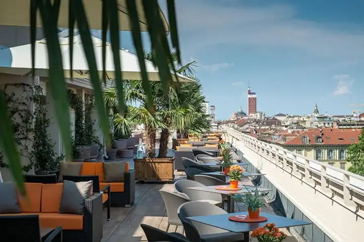 Turin Palace Hotel in the historic centre of Turin